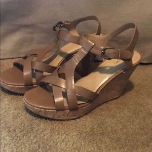 Never Worn Tahari wedges